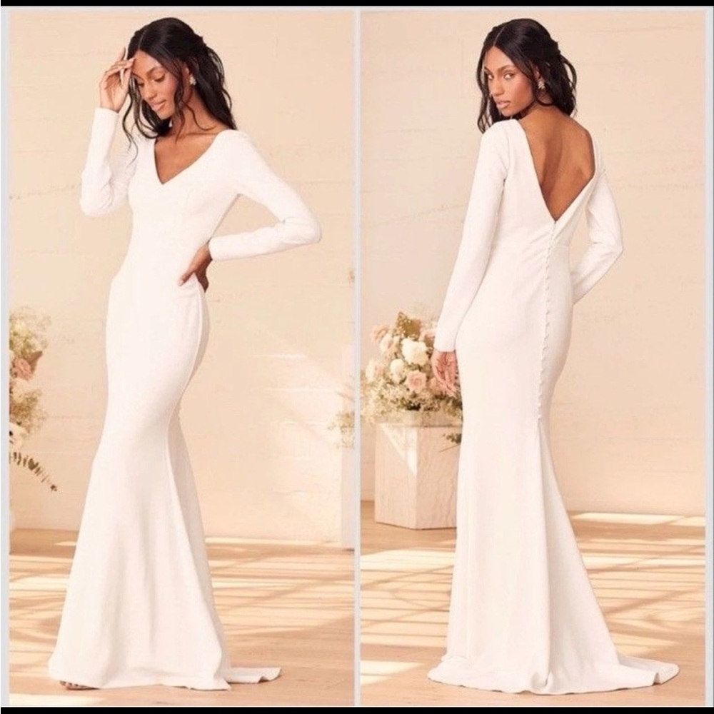NWOT Lulu’s Feeling of Forever White Long Sleeve Mermaid Maxi  Dress Size Small